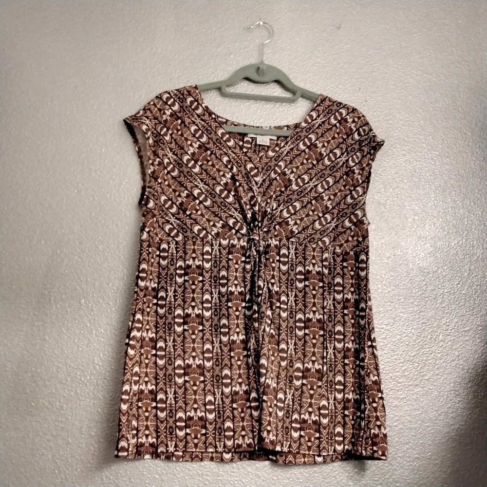 Liz Claibourne women's fall top  size l